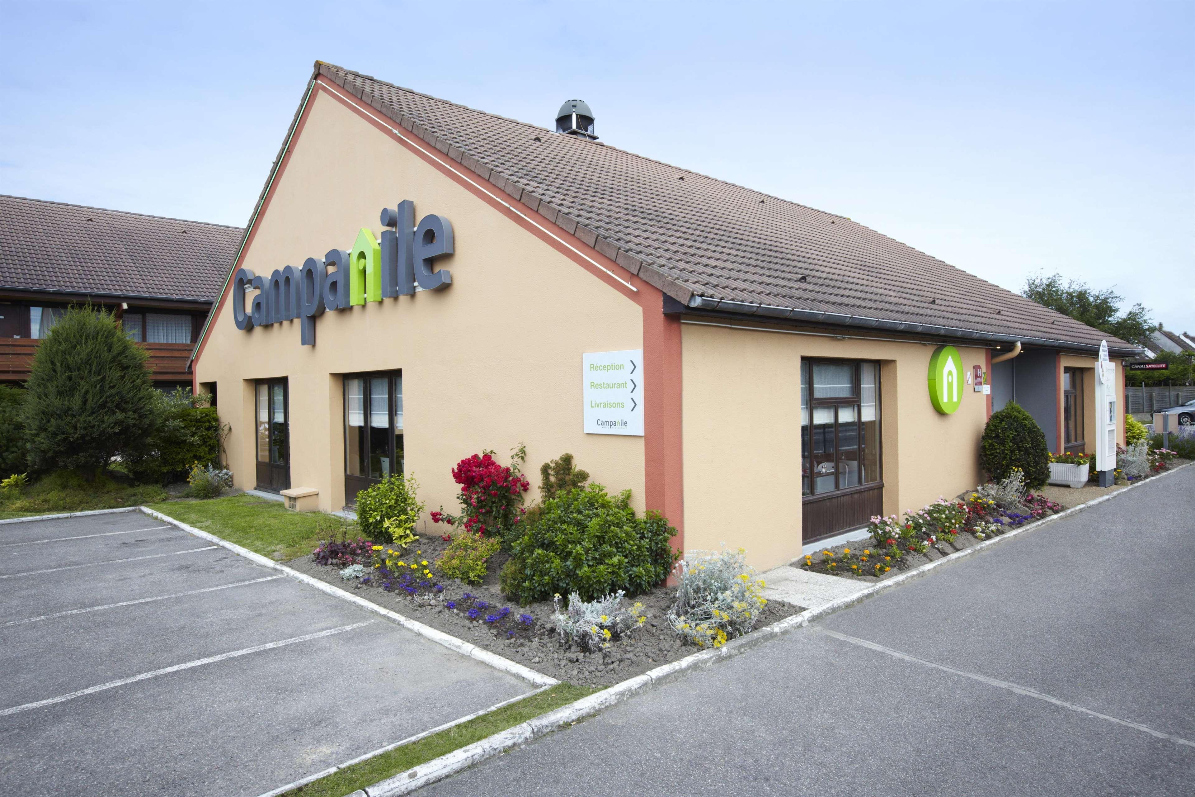 Campanile Calais Hotel Eksteriør billede